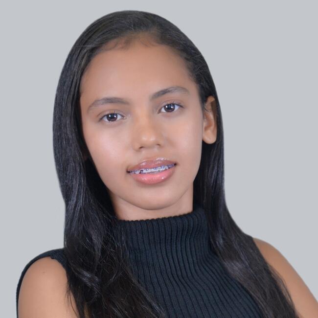 Babysitter in Barra de Santo Antônio: Elizabete