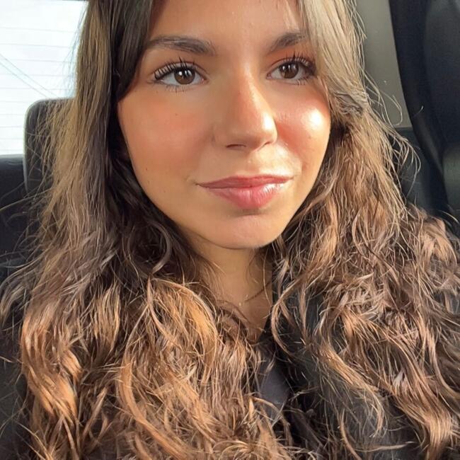 Babysitter em Aveiro: Lina