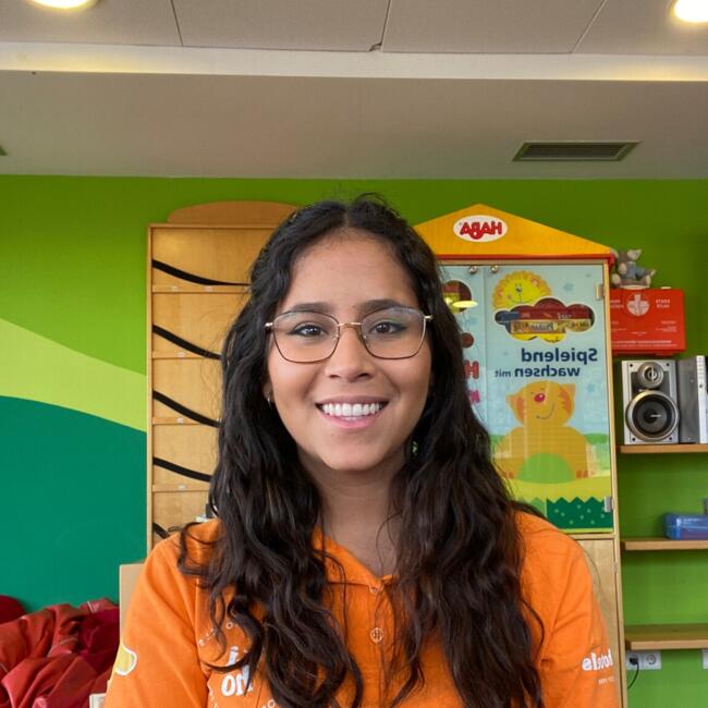 Babysitter in Silvaplana: Valentina