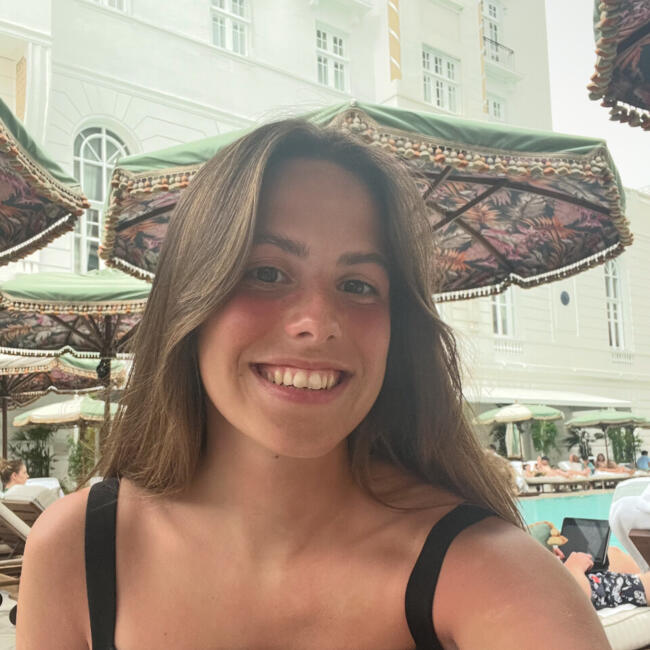 Babysitter in Cascais: Matilde Moura Guedes