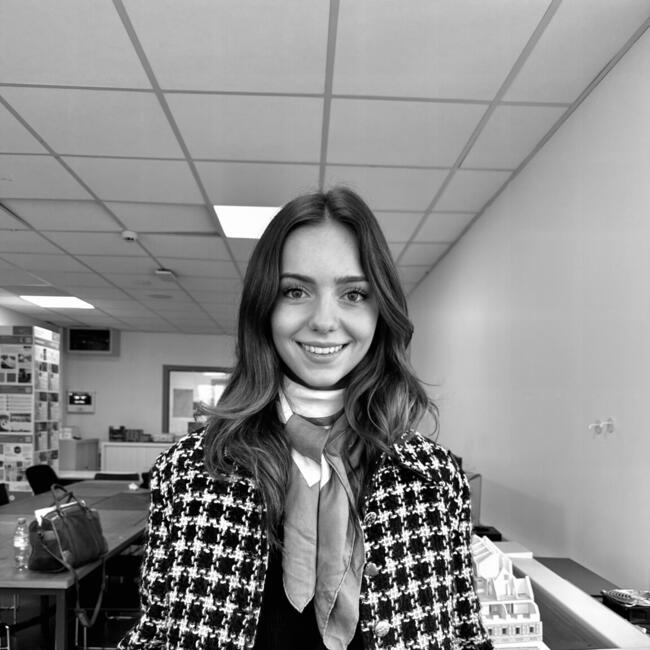 Babysitter in Limonest: Lucie