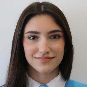 Babysitter in La Rinconada: Nayra