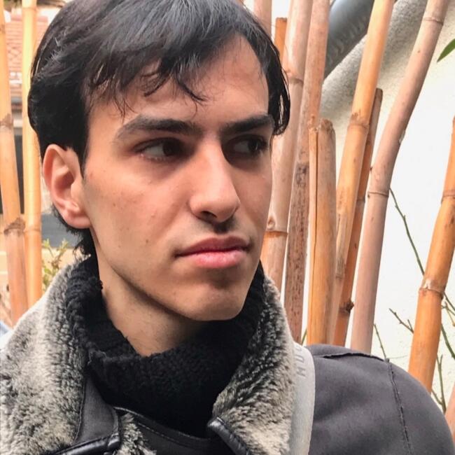 Babysitter in Dreux: Hermès