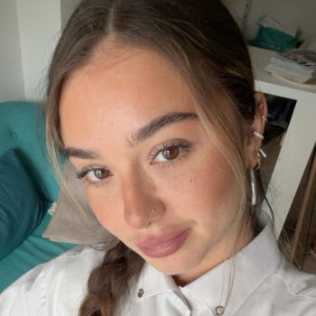 Nounou à Marseille: Léa