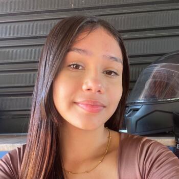 Babysitter in Castanhal: Agata