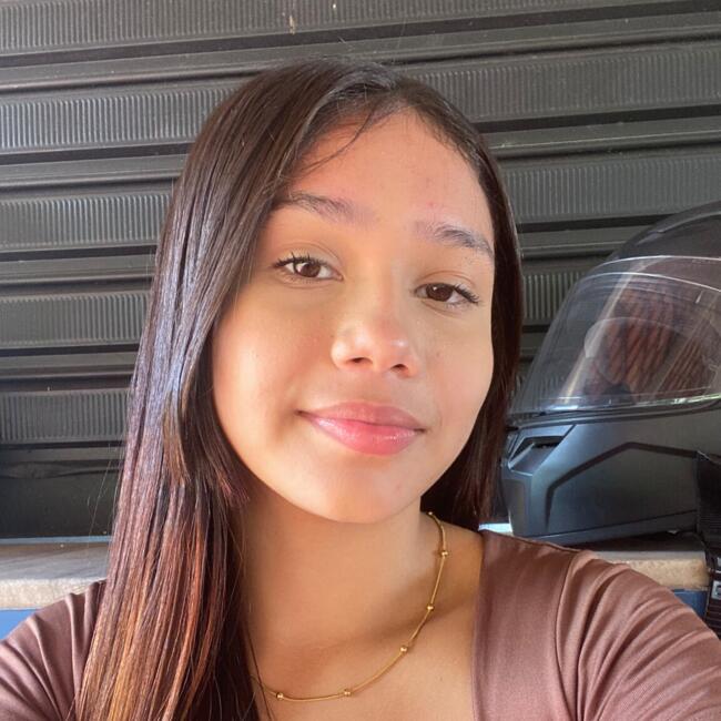 Babysitter in Castanhal: Agata