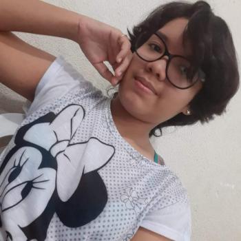 Babysitter Manaus: Evelyn