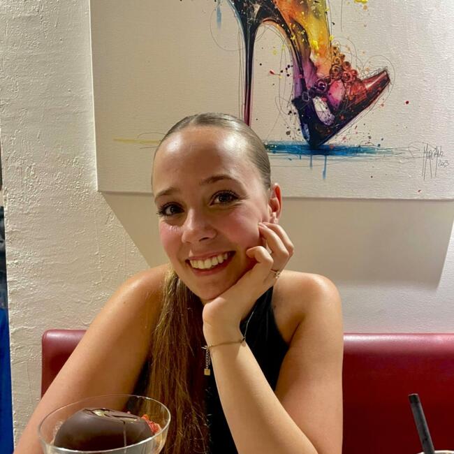 Babysitter in Mulhouse: Adele