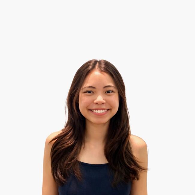Babysitter in Singapore Island: Claire