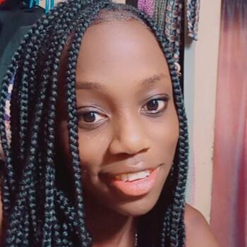 Babysitter Nairobi: Nelly