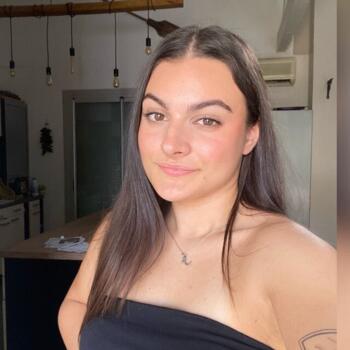 Babysitter in Saint-André-de-Sangonis: Lola