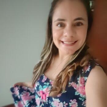 Babysitting job in San José (Provincia de San José): babysitting job Viviana