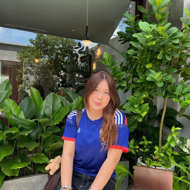 Babysitter in Singapore Island: Zoe