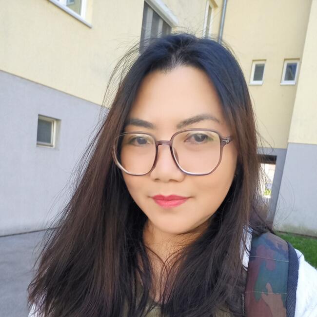 Babysitter in Vienna: Sheila