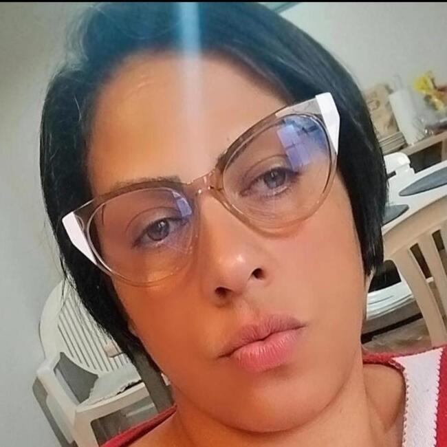 Babysitter in Belo Horizonte: Monica