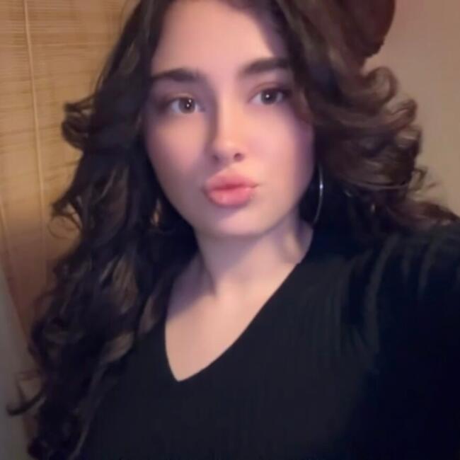 Babysitter in The Hague: Aicha