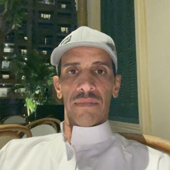 الوالدين جدة: Yasser