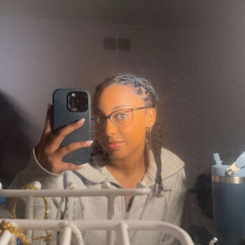 Babysitter in Penfield (New York): Samame