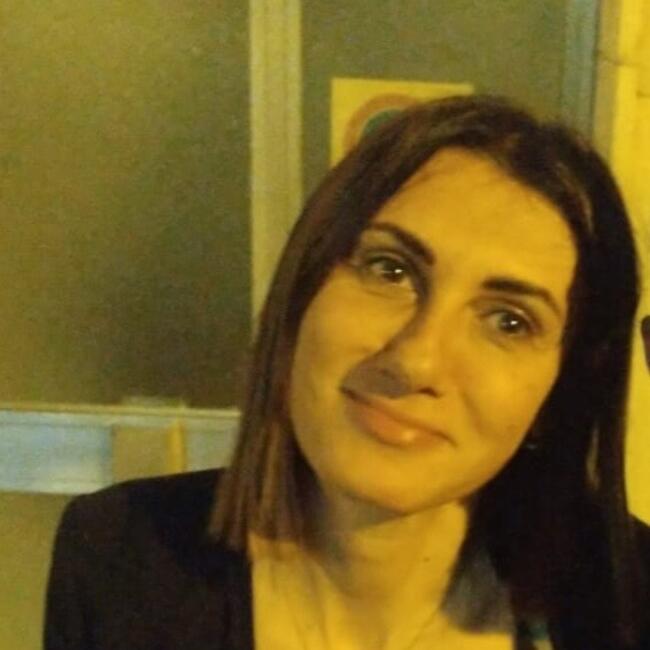 Babysitter a Nova Milanese: Laura macchi
