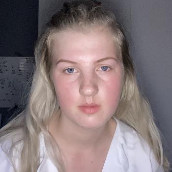 Babysitter in Durham: Sophie