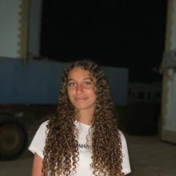 Babysitter in Saint-Germain-lès-Corbeil: Lina