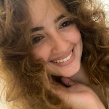 جليسة أطفال في رباط: Douae