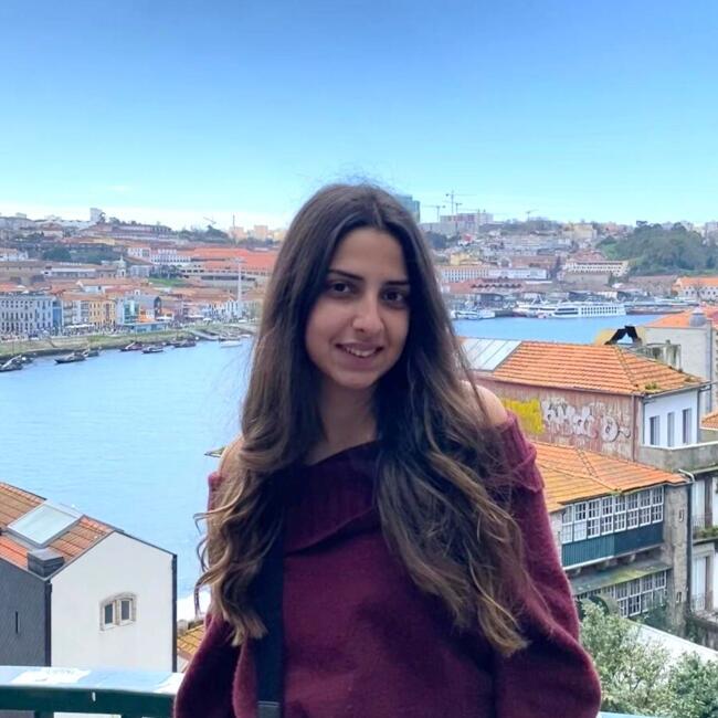 Babysitter in Evora: Helena