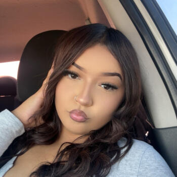 Babysitter in Fort Worth: Karen Sanchez