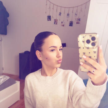 Babysitter in Turnhout: Sofiia
