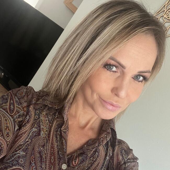 Nanny in Geraardsbergen: Julie