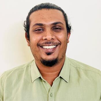 माता-पिता बंगलौर: Manu