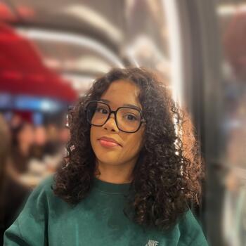 Babysitter Le Pellerin: Sylia