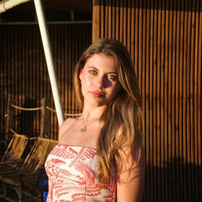 Babysitter in Dublin: Isabela