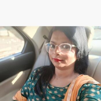 Babysitter in Jamnagar: Freeda