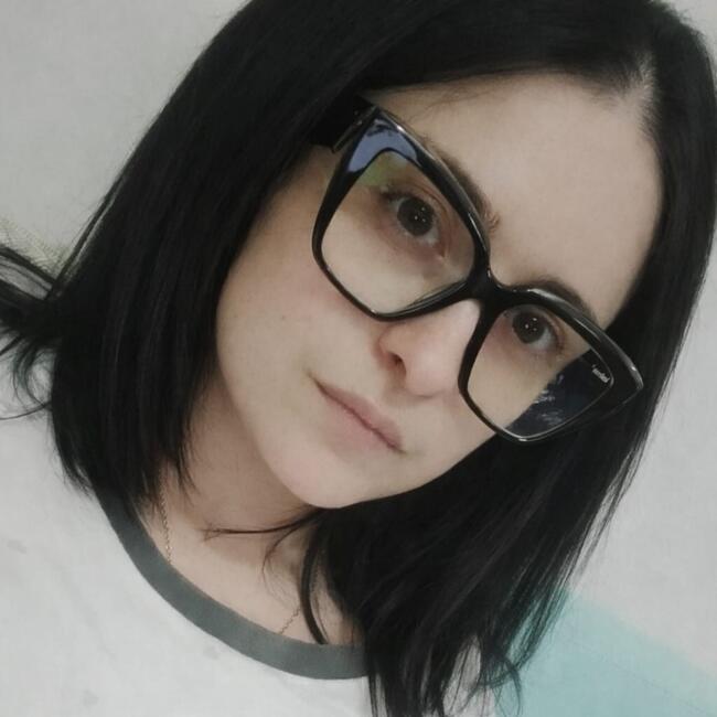 Babysitter a Follonica: Pamela