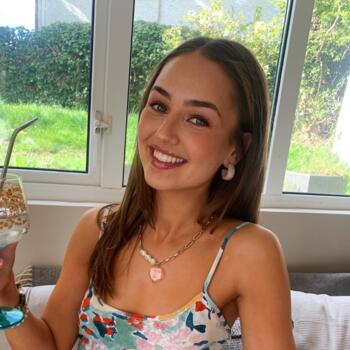 Babysitter in Blackrock: Ella