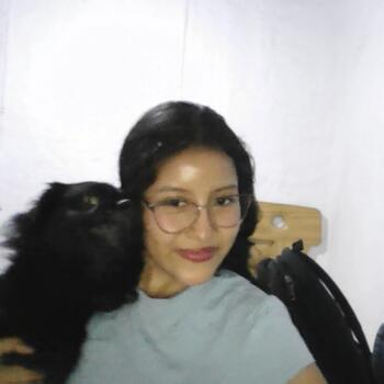 Babysitter Chincha Baja: Janira