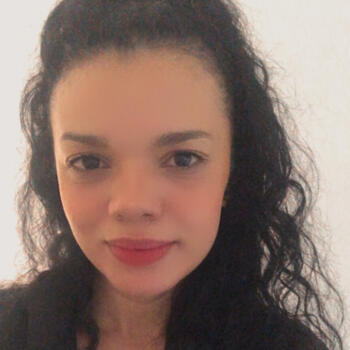 Babysitter in Coelho Neto: Samara