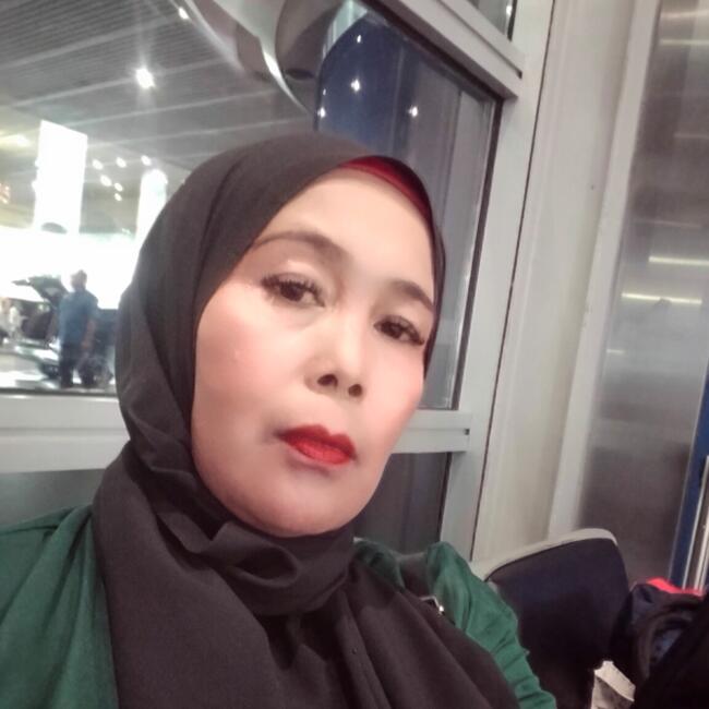 Babysitter in Kuala Lumpur: Lisma riana