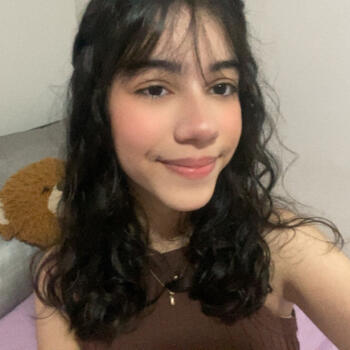 Babysitter in Uberlândia: Amanda