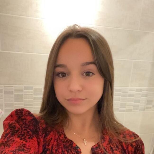 Babysitter in Izon: Maëlys