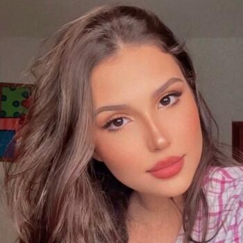 Babysitter in Brasília: Isadora