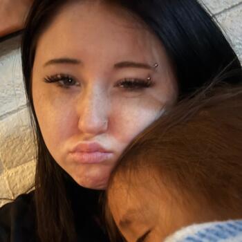 Nanny in Casa Grande: Beaux