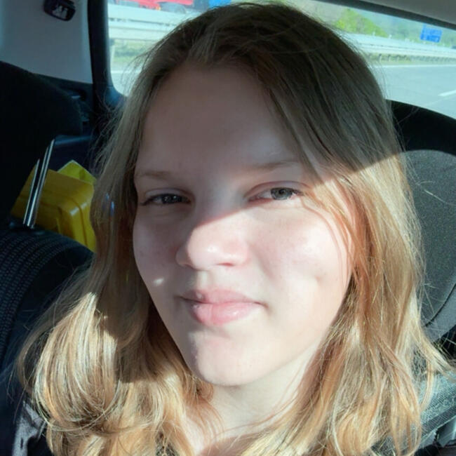 Babysitter in Büchel: Anna