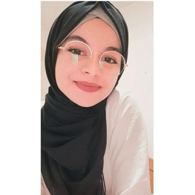 Babysitter in Reims: Nora