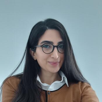 Babysitter Naples: Noushin