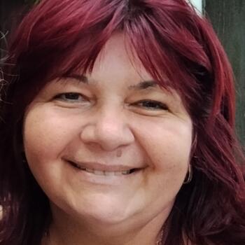 Babysitter Oradea: Camelia