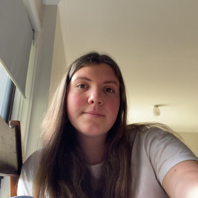 Babysitter in Bendigo: Samantha