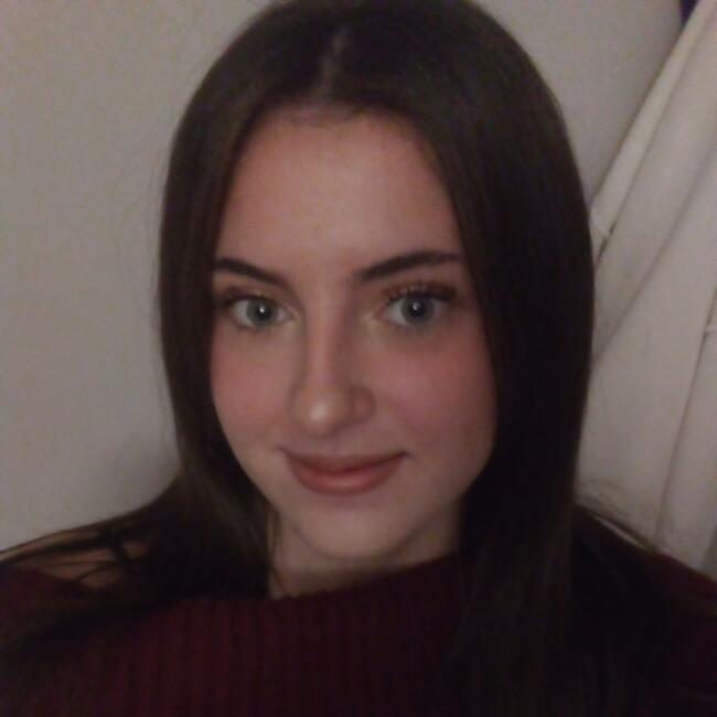 Babysitter in Bornasco: Maria