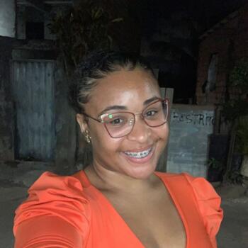 Babá em Salvador: Mirelle